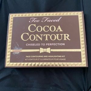 Too faced contour/highlight palette